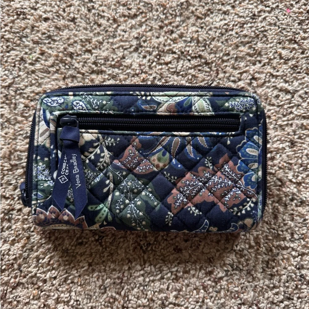Vera Bradley Navy Floral Quilted Zip-Around Wallet with twist lock - Picture 2 of 7